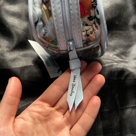 Vera Bradley Holiday Makeup Bag - Picture 5 of 5